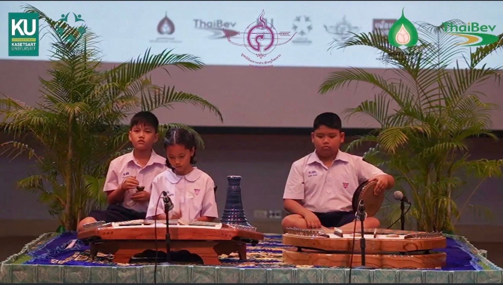 <div style='text-align:center;'><a href='img/article/art_1766457749/image/g/da943847ad16859f9f798371a624ce281_606087001.jpg' target='_blank' style='color:#FFF !important;' download><b>ดาวน์โหลดรูปภาพ</b> <span style='font-size:12px;'>(1,668 x 947 px)</span></a></div>