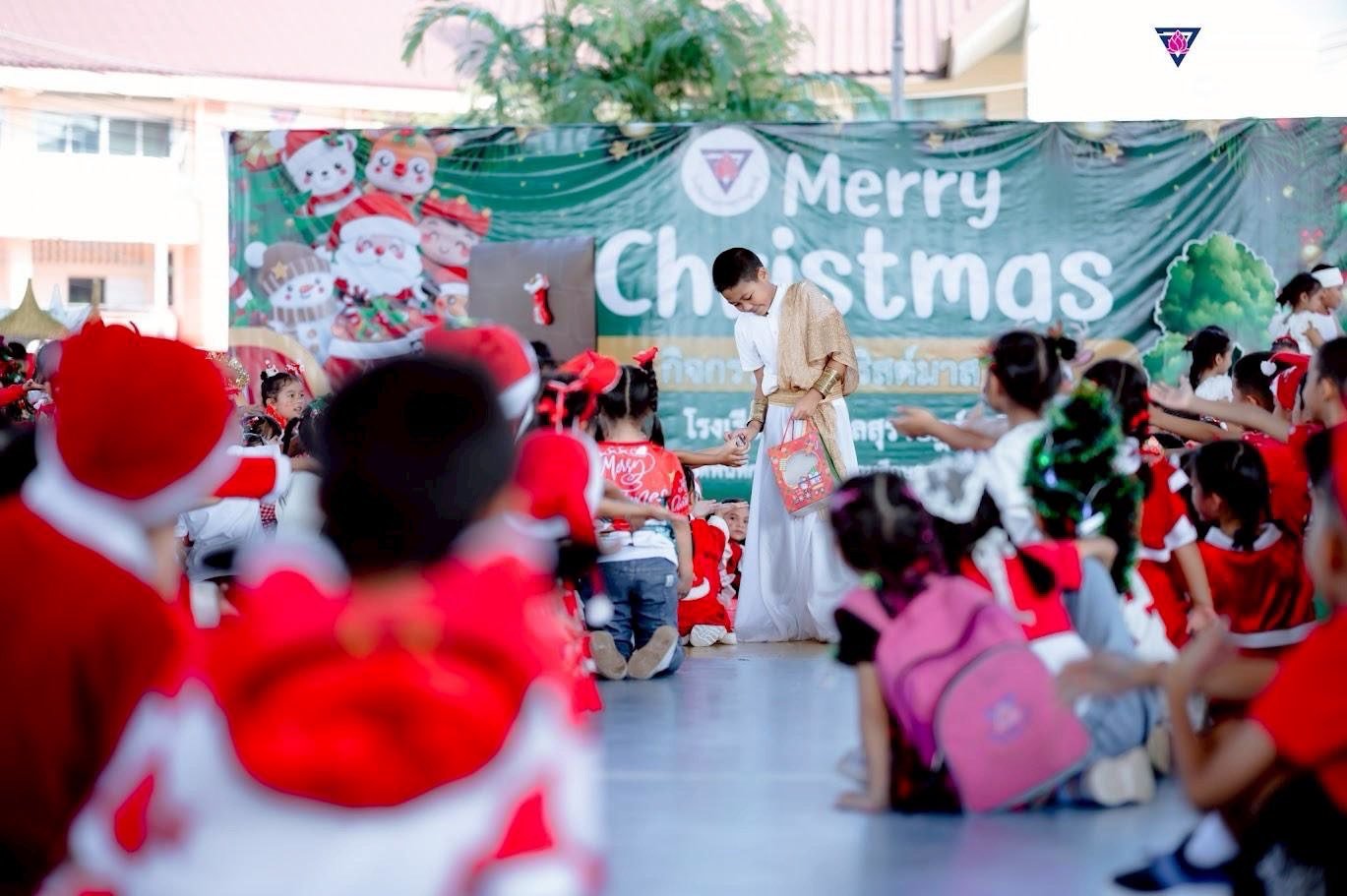 <div style='text-align:center;'><a href='img/article/art_1766988967/image/g/2ba74e4371abfe3b6afd601a0f88798b1_1606789389.jpg' target='_blank' style='color:#FFF !important;' download><b>ดาวน์โหลดรูปภาพ</b> <span style='font-size:12px;'>(1,369 x 911 px)</span></a></div>